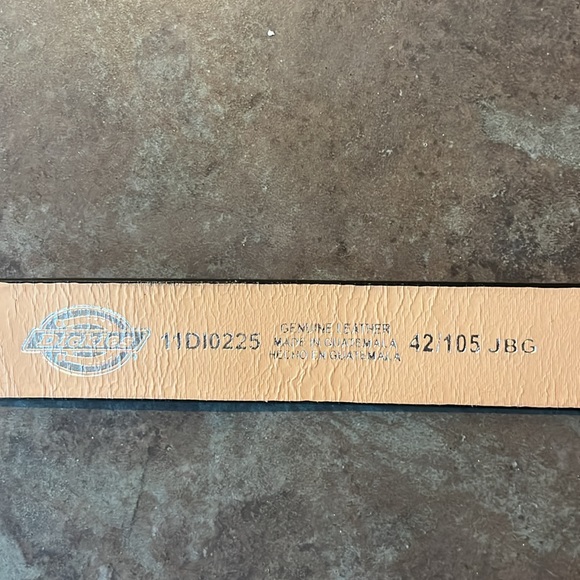 Genuine leather dickies belt, removable belt buckle, barley worn - Picture 5 of 10